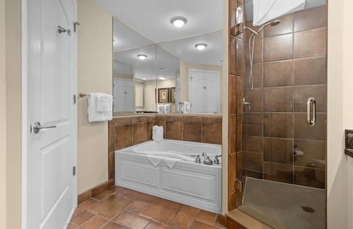 Windy Hill House | Surfside Sanctuary: 2BR/2BA Condo with Ocean Views