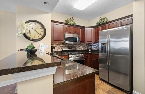 Windy Hill House | Surfside Sanctuary: 2BR/2BA Condo with Ocean Views