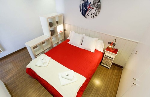 Barcelona Apartment | POBLE NOU LOFT LIVING with ROOF TERRACE Ref MRHAG