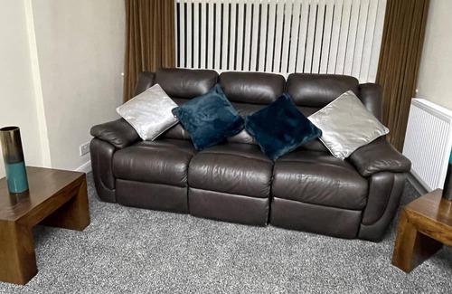 Stockton-on-Tees House | Inviting 3-Bed House in Stockton-on-Tees
