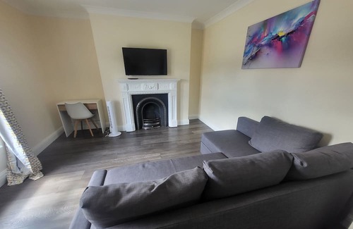 Addiscombe Apartment | Entire South London Apartment