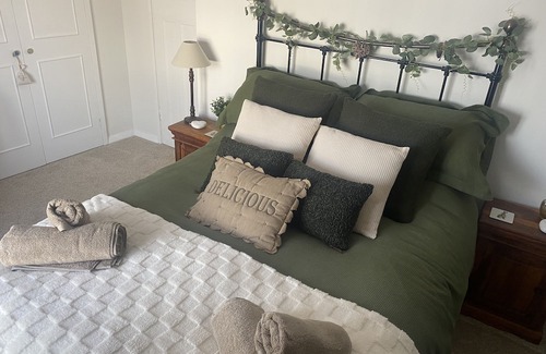 Chard Cottage | “Cosy Cottage “located in Chard a beautiful destination in Somerset.