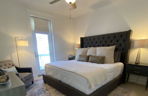Cape San Blas House | Superb 5-bedr home on Cape San Blas w/WiFi, AC, Pool access, 4 min walk to beach