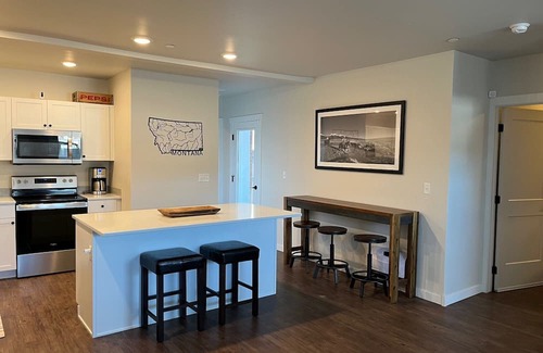 Anaconda Apartment | Parks Place Flat Wonderful remodeled apartment in downtown Anaconda!