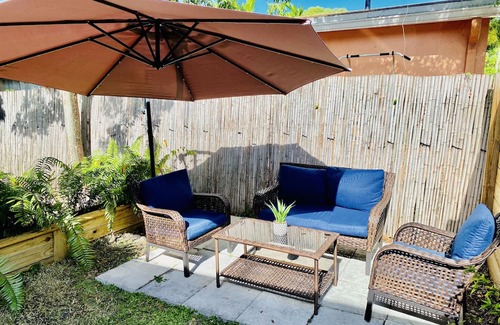 Croissant Park House | Your Cozy 1-bedroom🏡Home away from Home near FLL✈️Beaches🏝NightLife💃🕺