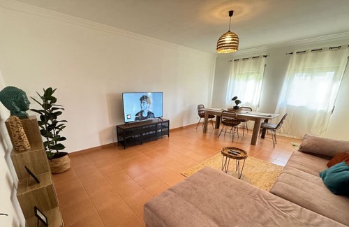 Branqueira Condo | Stunning 2 Bedroom Flat With Swimming Pool in Albufeira - 5 min From the Beach!
