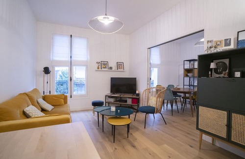 Republique–Point-du-Jour Apartment | Nice 53 m² near city center