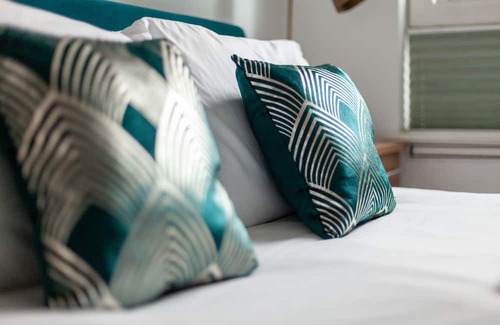 Vauxhall Apartment | St Georges Terrace