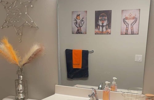 Sun Prairie Apartment | Cute cozy 2 bedroom apartment