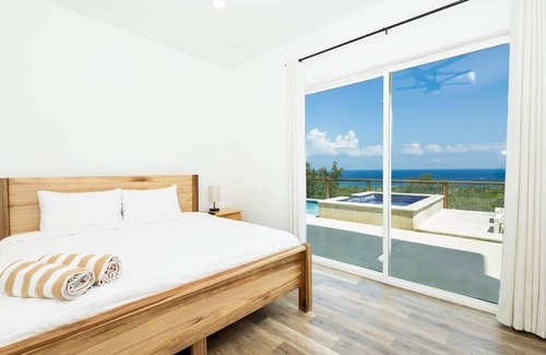 Camp Bay House | Panoramic Ocean Views ~ Pickleball, Pool, Hot Tub