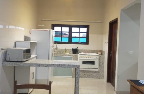 Canto do Mar House | A Casa de Praia, 2 Quartos, ate 7 Hóspedes com Piscina, Aconchegante e Segura