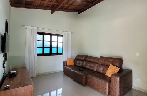 Canto do Mar House | A Casa de Praia, 2 Quartos, ate 7 Hóspedes com Piscina, Aconchegante e Segura