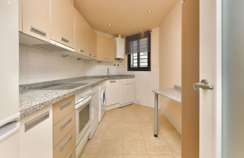 Torrox Costa Apartment | Lovely apartment for 6 people with WIFI, pool, A/C, TV, terrace, pets allowed and parking