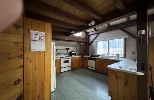 Deer River House | Brantingham Ice Barn