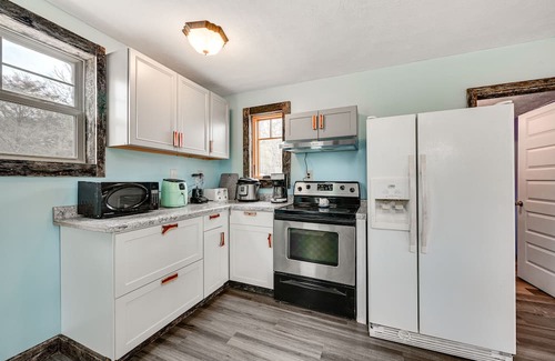 Hardyville House | Bonnieville Retreat 19 Mi to Mammoth Cave!