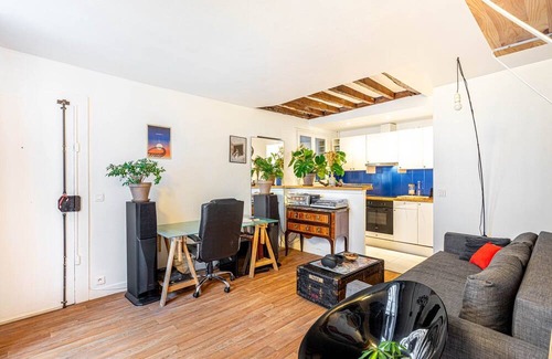 10th Arrondissement Apartment | GuestReady - Cozy Elegance near Canal St Martin