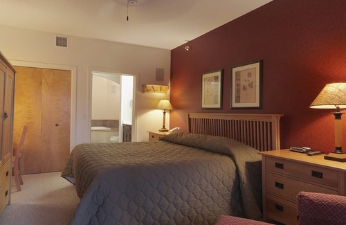 Jeffersonville Resort | Eclipse week