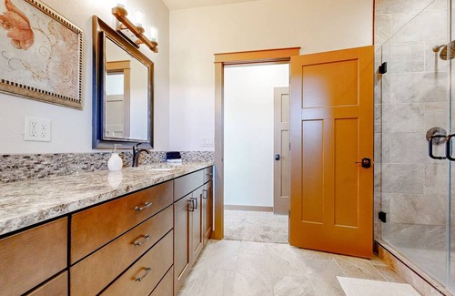 Montrose House | Spacious home with mountain views, modern comforts, & outdoor access