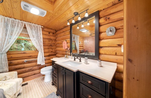 Stecoah Cabin | Mountain top cabin with amazing views.