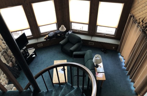 Lake Shore Condo | Nisswa - enjoy a summer on the lake