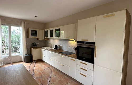Lignan-sur-Orb Villa | Belle Maison Familiale Avec Piscine et Spa
