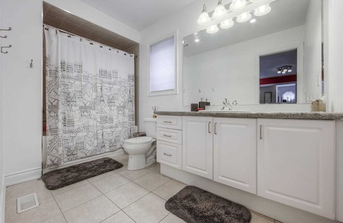 Brampton Apartment | Elegant Haven Near Pearson Airport