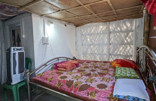 Diamond Harbour Hotel | Mousuni The Dolphin Camp