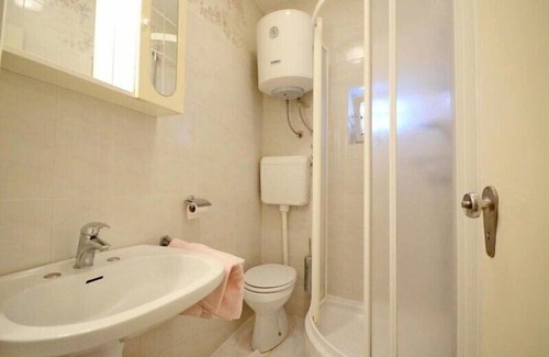 Brulo Apartment | Apartments Aurora / App A4 Left - Groundfloor