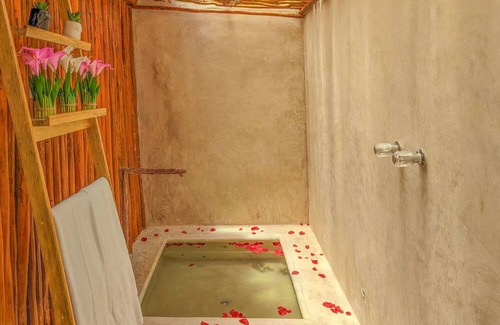 Soliman Bay Hotel | Xhule Tulum