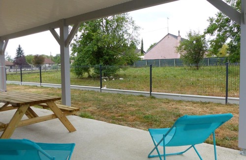 Saint-Remy-en-Rollat Cottage | Gite Saint-Rémy-en-Rollat, 2 bedrooms, 4 persons