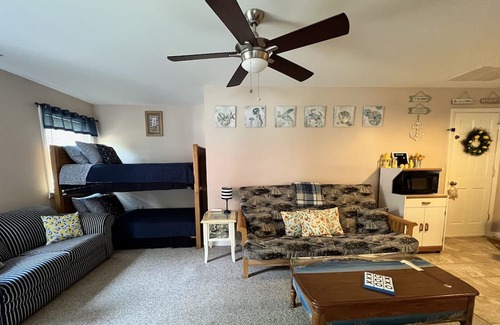 Bayville House | Barnegat Bay Getaway
