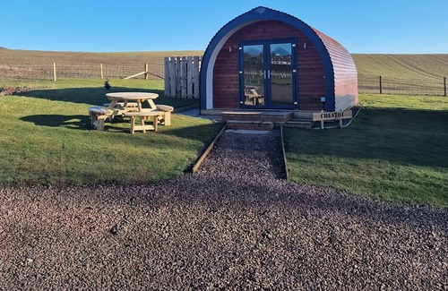 Eyemouth Cabin | Milldown Glamping