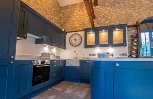 Fremington House | Pass the Keys | Beautiful historic 3 bedroom Cottage Free parking