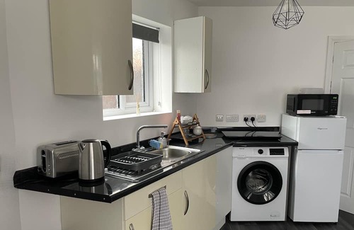 Langley Marish Apartment | Modern Apartment/ Annexe