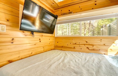 Marion House | Dogs, Tiny House, Steam Sauna, Kayaks & Fire