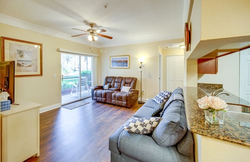 Gateway Condo | Fort Myers Condo w/ Screened Patio & Pool Access!