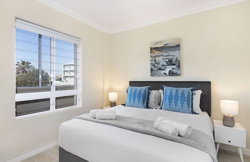 Lagoon Beach Apartment | Neptune Isle 121 - Two Bedroom Apartment, Sleeps 4