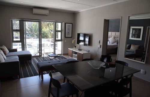 Sandown Apartment | Insignia