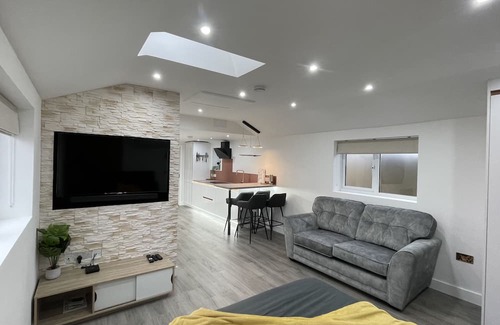 Hamworthy House | Private Luxury By The Sea