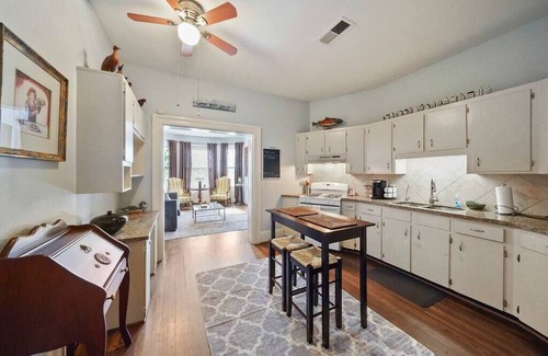 Galveston House | Creole House Unit 1