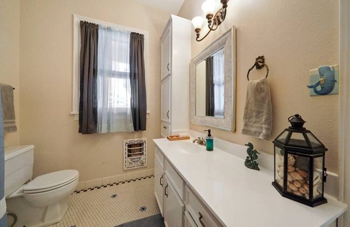 Galveston House | Creole House Unit 2