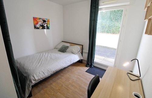 Quartier Saint-Marc - Croix de Pierre - Saint-Nicaise Apartment | Vrbo Property