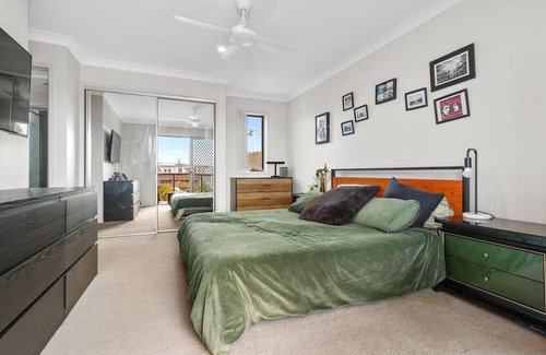 Tugun House | Relaxed Coastal Getaway