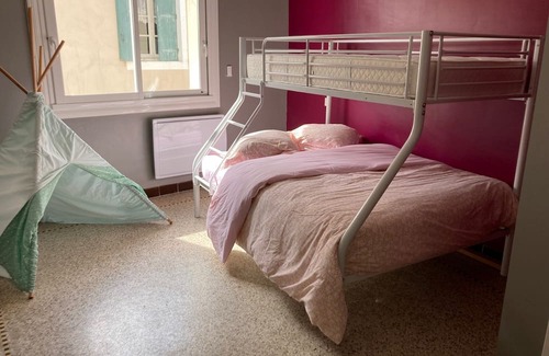 Bernis House | Village house with courtyard near Nimes Montpellier