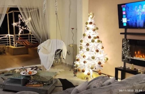 Itea Cottage | Άνετο παραθαλάσσιο διαμέρισμα με υδρομασάζ , δέκα λεπτά από τους Δελφούς !