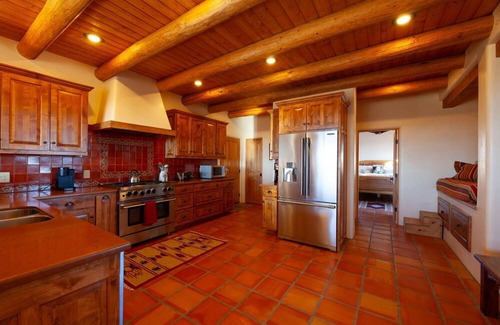 Taos House | Canyon Home with Private Hot Tub Great Views!