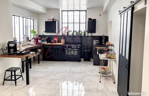 Carpentras Apartment | Joli Appartement Type Loft, en rez de Chaussée