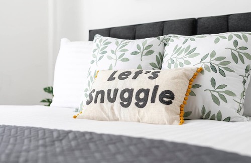 East Finchley Apartment | Skyvillion - Cozy 2 Bed Cottage In East Finchley