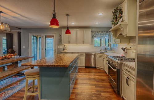 Tower House | Stunning Lake House with Hot Tub on Secluded Bay! Perfect Central Location!