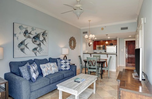 Sandestin Condo | Golf Course Vista Delight: Fully Furnished One-Bedroom Retreat with Scenic Views - Accommodates 4 Guests at Sandestin Golf and Beach Resort!